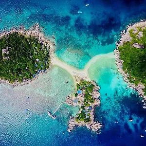 Rezort Nangyuan Island Dive, Ko Tao