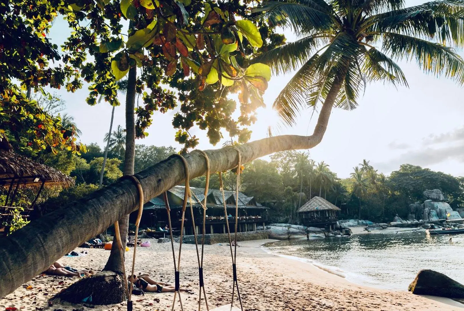 Natures Edge Beachfront Luxury Glamping Tau-sziget Luxussátor